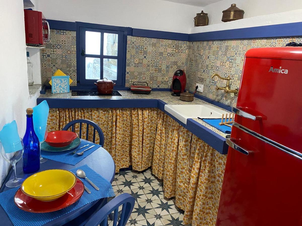 El Escondite de Martina, Ático Romántico Setenil De Las Bodegas Exterior foto